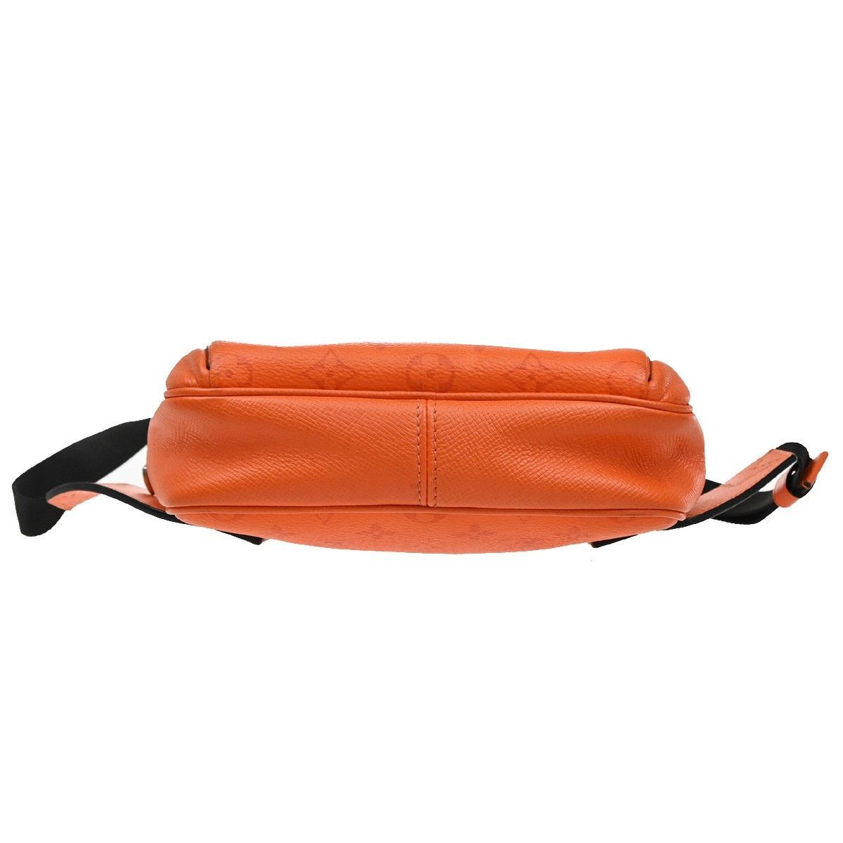 Louis Vuitton Louis Vuitton Outdoor Messenger Bag Monogram Taigarama Size ONE SIZE - 12 Thumbnail