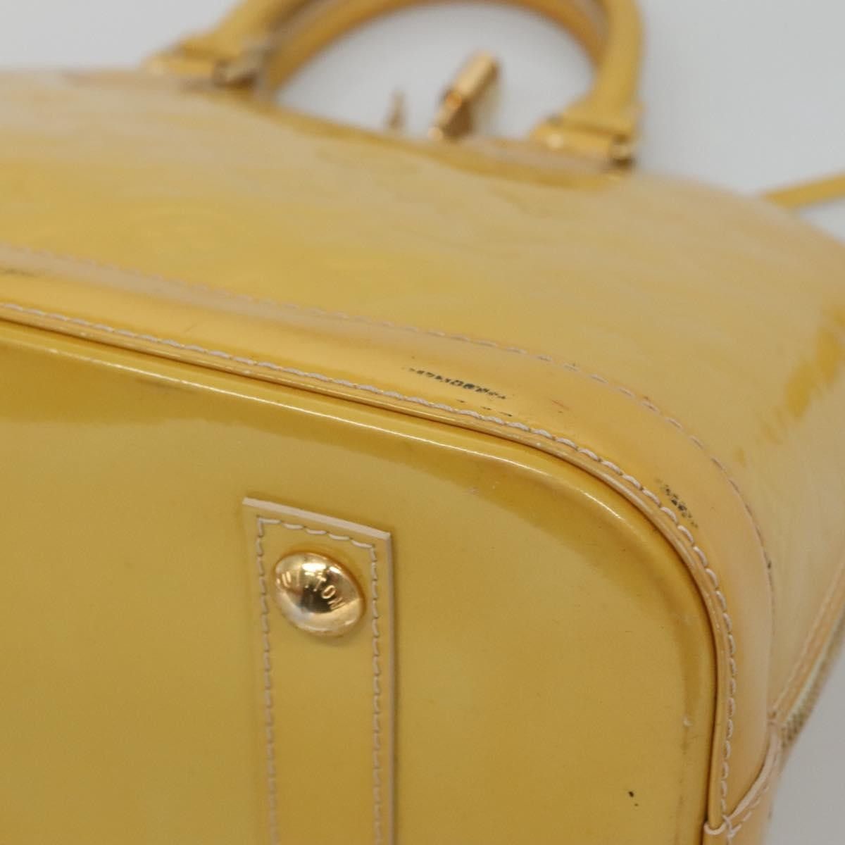 Louis Vuitton Louis Vuitton Alma Handbag Monogram Vernis Size ONE SIZE - 12 Thumbnail