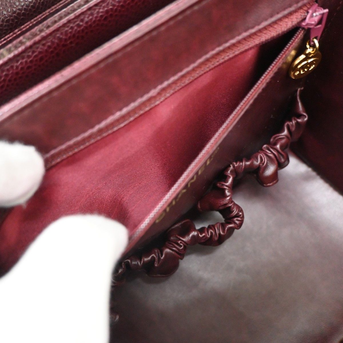 Chanel Chanel Vintage Vanity Case Calfskin Size ONE SIZE - 19 Thumbnail