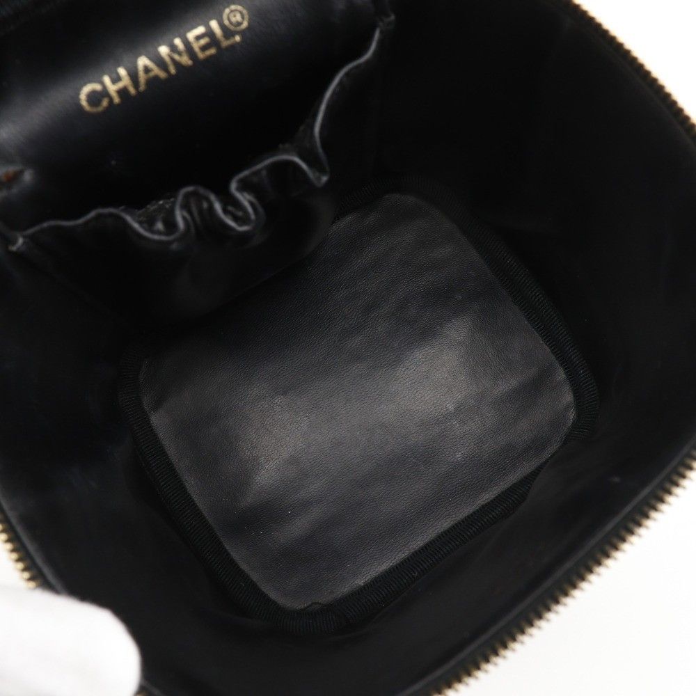 Chanel Chanel Vintage Cosmetic Case Leather Size ONE SIZE - 4 Thumbnail