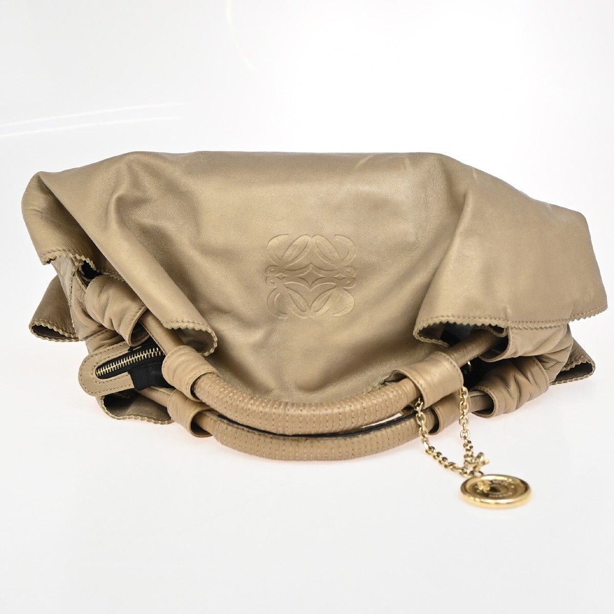 Loewe Loewe Anagram Logo Nappa Aire Hand Bag Leather Size ONE SIZE - 12 Thumbnail