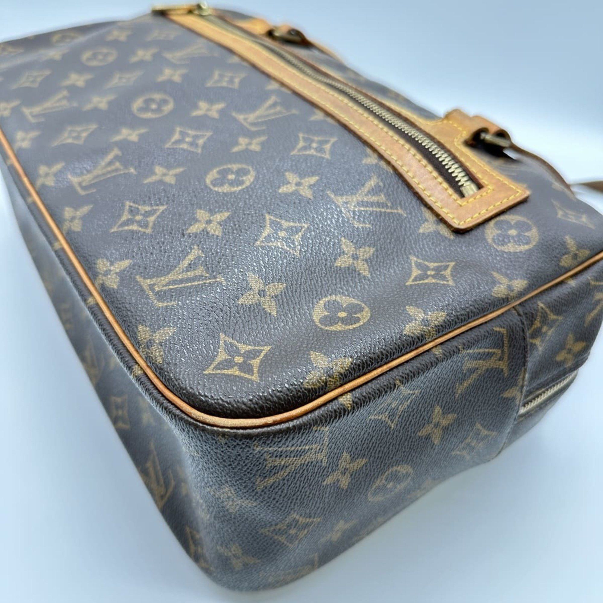 Louis Vuitton LOUIS VUITTON M51181 Cite GM Tote/Shoulder Bag in Brown Monogram Leather for Men and Women Size ONE SIZE - 4 Thumbnail