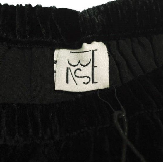 Other Other Baserange OLIN SKIRT Velvet Skirt Others Skirts SKOLI-VE-SP25 DUTY FREE for USA Size ONE SIZE - 5 Thumbnail