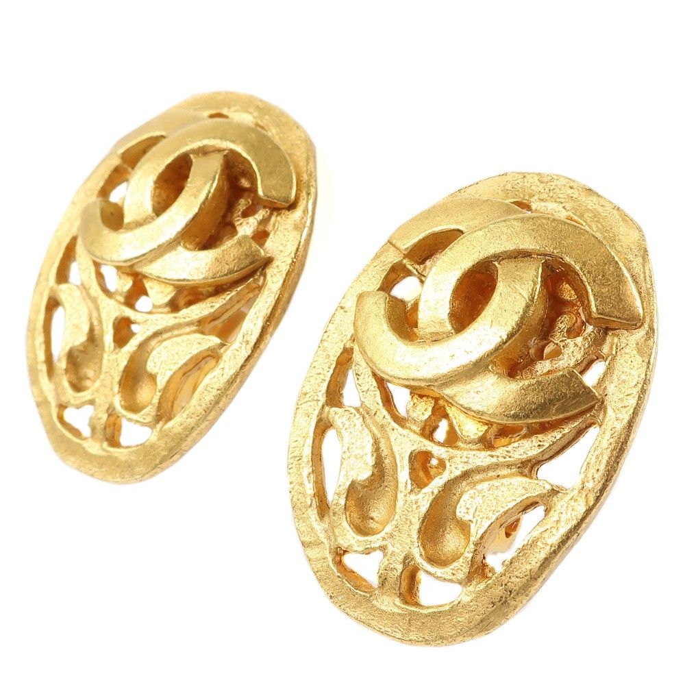Chanel Chanel Chanel Oval Earrings Earrings Metal Earrings DUTY FREE for USA Size ONE SIZE - 3 Thumbnail