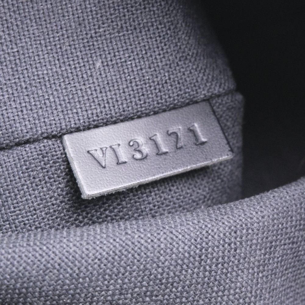 Louis Vuitton Louis Vuitton Louis Vuitton Thomas Damier Graphite Shoulder Bag Canvas Shoulder Bag N58028 DUTY FREE for USA Size ONE SIZE - 11 Thumbnail