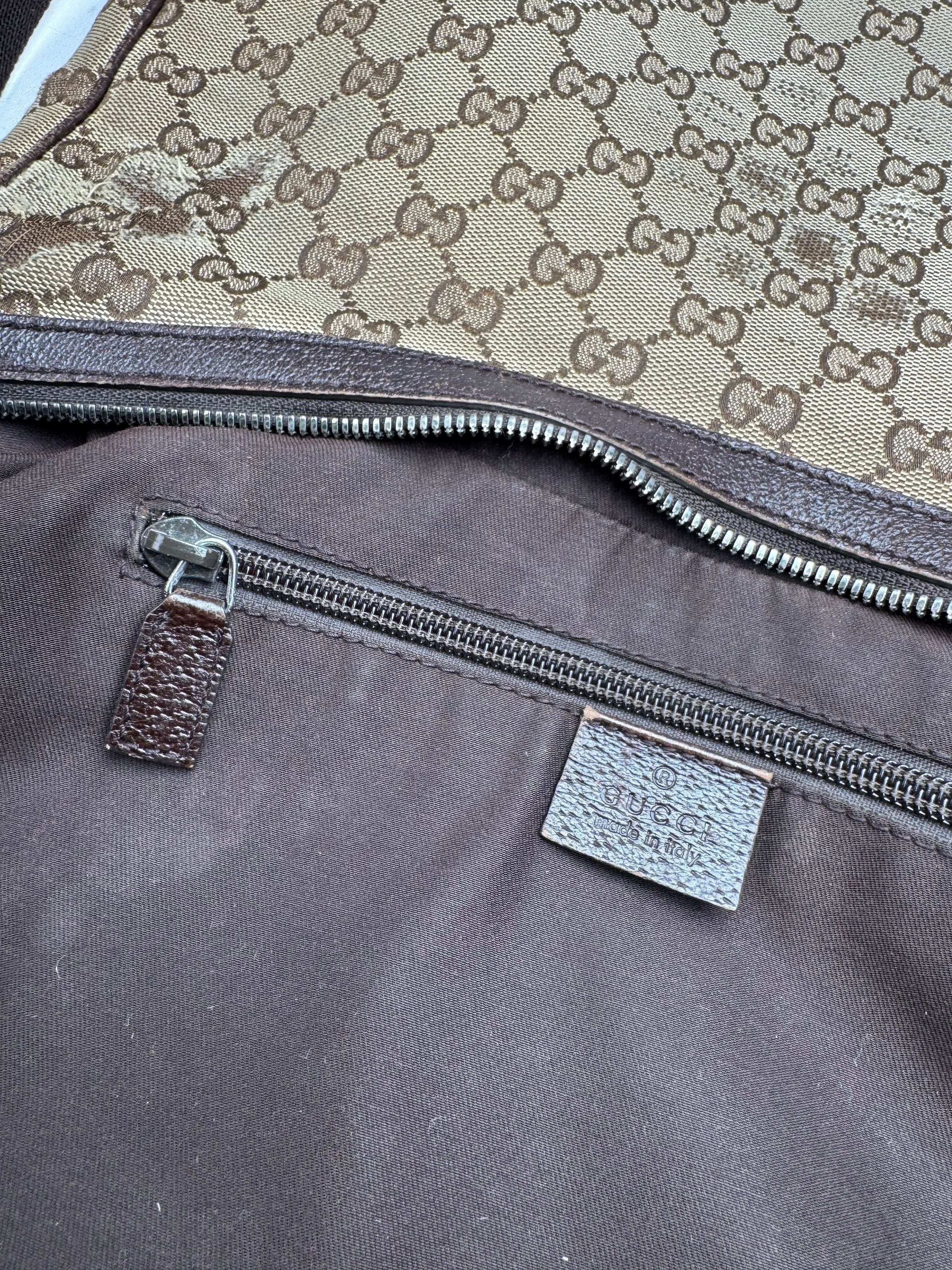 Gucci Vintage Monogram Canvas Croissant Crossbody 2Way Bag beige b Size ONE SIZE - 5 Thumbnail