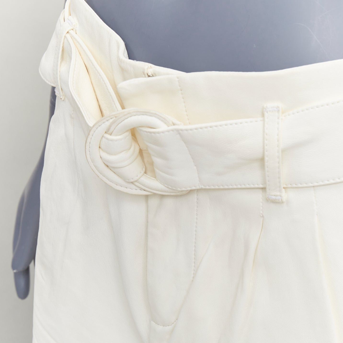 Frame FRAME butter cream lamb leather high waisted belted paperbag shorts 27" Size 27" / US 4 / IT 40 - 2 Thumbnail