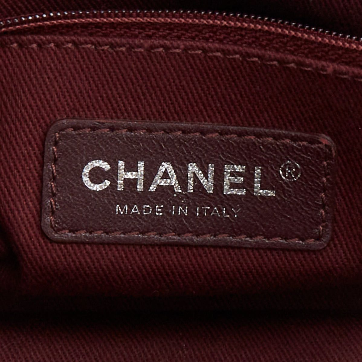 Chanel CHANEL Small Casual Riviera Zip black quilted leather ruthenium CC chain shoulder bag Size ONE SIZE - 10 Thumbnail