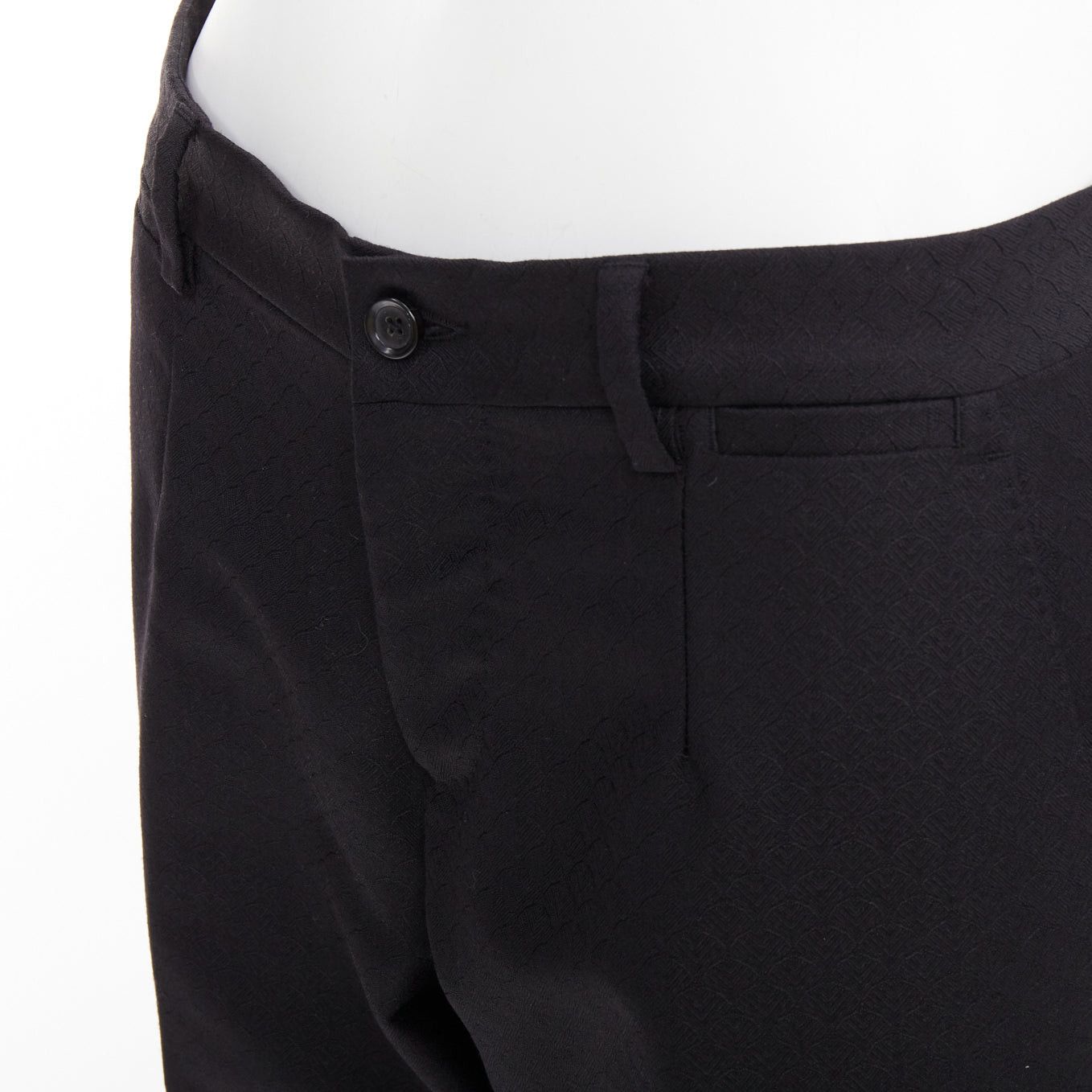 Dolce & Gabbana DOLCE GABBANA black wool mohair scaled pattern jacquard cropped trousers IT44 XS Size US 26 / EU 42 - 2 Thumbnail