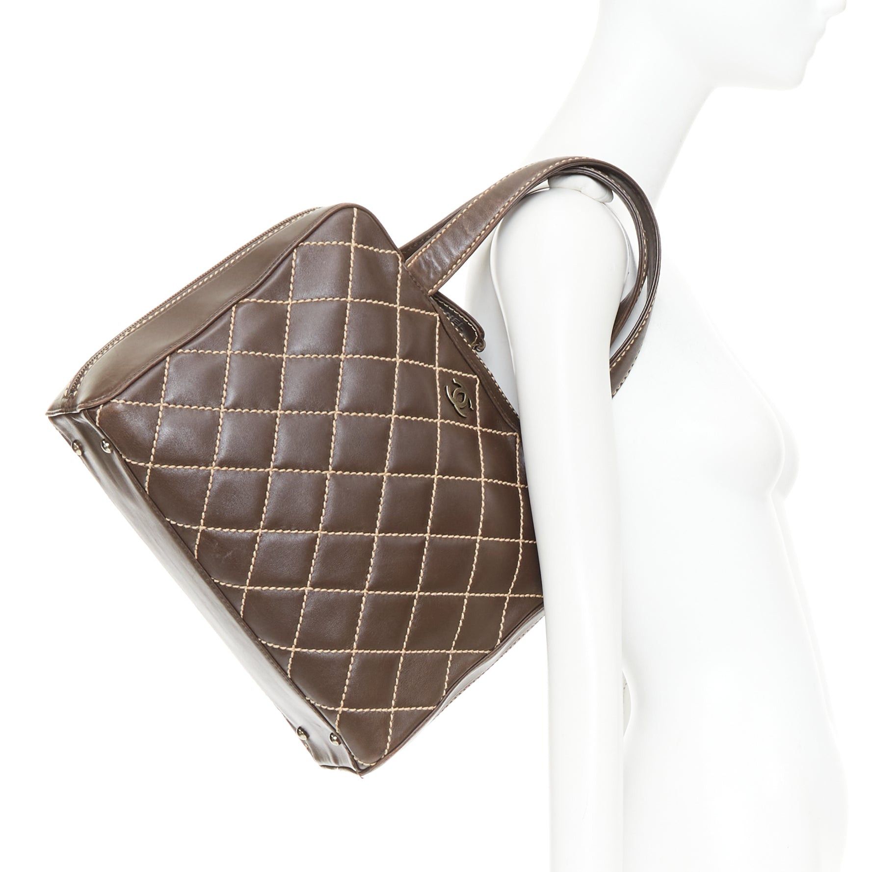 Chanel CHANEL Wild Stitch Surpique brown lambskin leather matelasse bowler bag Size ONE SIZE - 2 Thumbnail