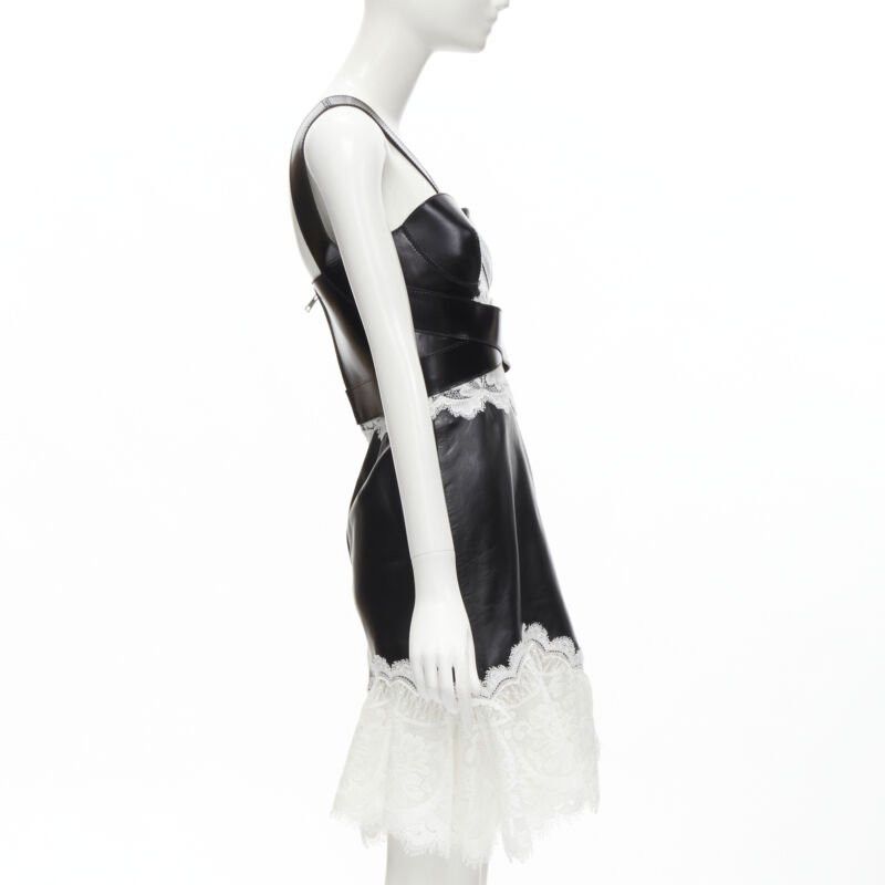 Alexander McQueen ALEXANDER MCQUEEN 2020 Runway black leather bustier white lace dress IT38 S Size XS / US 0-2 / IT 36-38 - 4 Thumbnail
