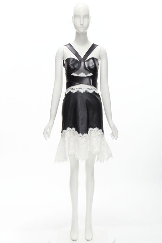 Alexander McQueen ALEXANDER MCQUEEN 2020 Runway black leather bustier white lace dress IT38 S Size XS / US 0-2 / IT 36-38 - 11 Thumbnail