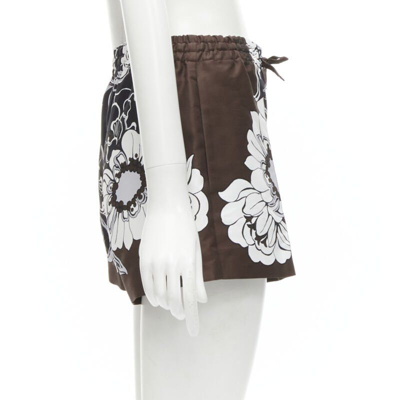 Valentino VALENTINO 2022 cotton silk brown black floral pleated drawstring shorts IT36 XS Size 25" / US 0 / IT 36 - 4 Thumbnail