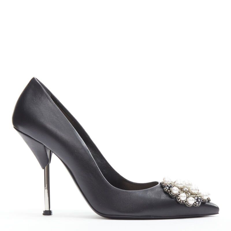 Alexander McQueen ALEXANDER MCQUEEN black pearl metal embellished stiletto pumps EU39 US9 Size US 9 / IT 39 - 3 Thumbnail