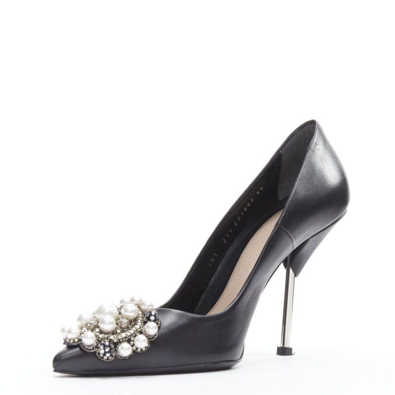 Alexander McQueen ALEXANDER MCQUEEN black pearl metal embellished stiletto pumps EU39 US9 Size US 9 / IT 39 - 5 Thumbnail