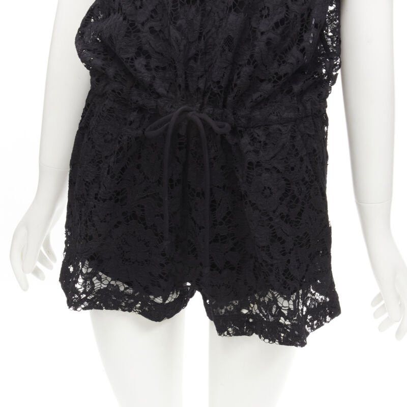 Valentino VALENTINO VLTN logo black lace white full floral lace playsuit romper XS Size 27" / US 4 / IT 40 - 7 Thumbnail