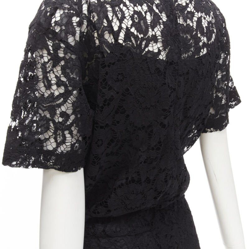 Valentino VALENTINO VLTN logo black lace white full floral lace playsuit romper XS Size 27" / US 4 / IT 40 - 8 Thumbnail