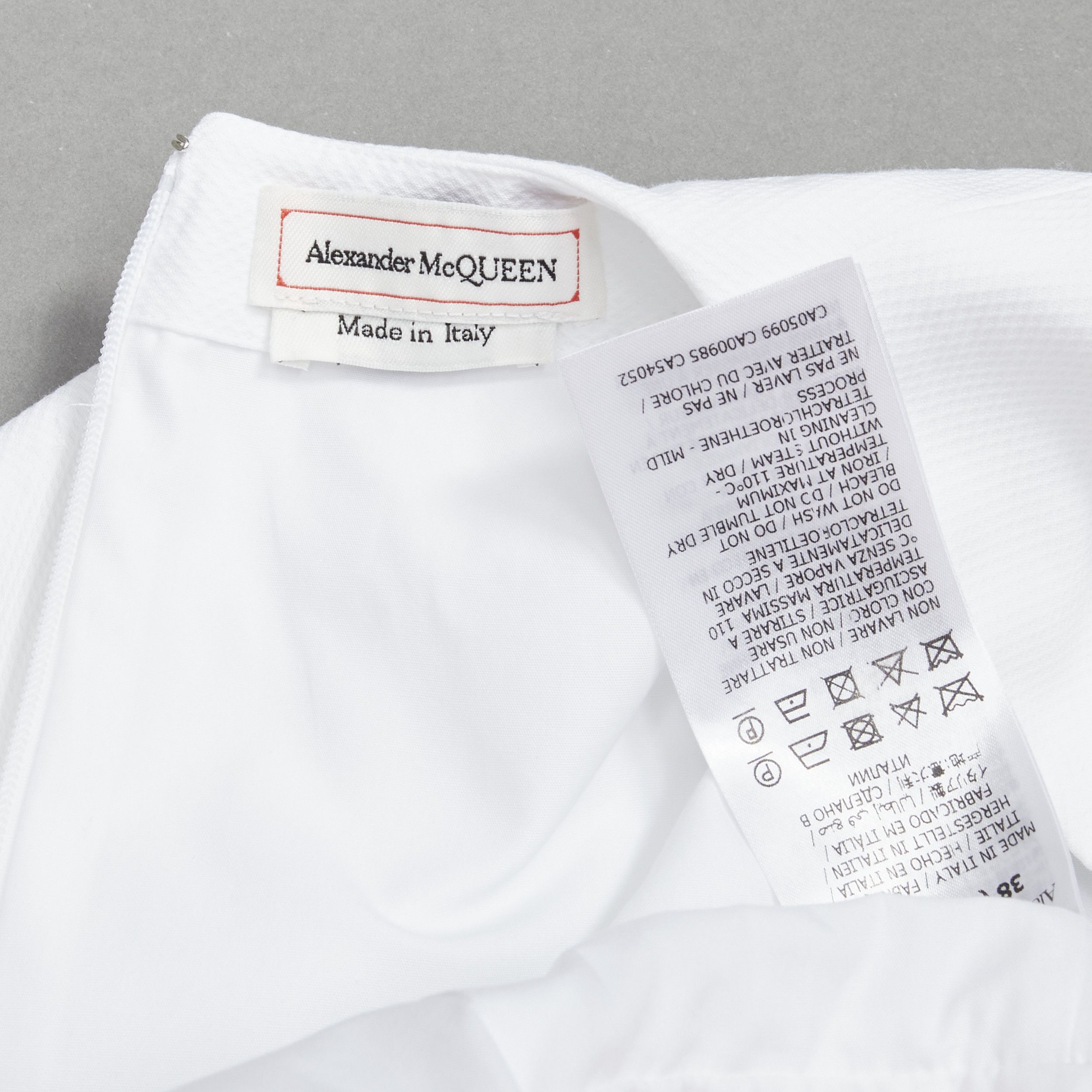 Alexander McQueen ALEXANDER MCQUEEN white structural bell sleeve V neck midi dress IT38 XS Size XS / US 0-2 / IT 36-38 - 9 Thumbnail