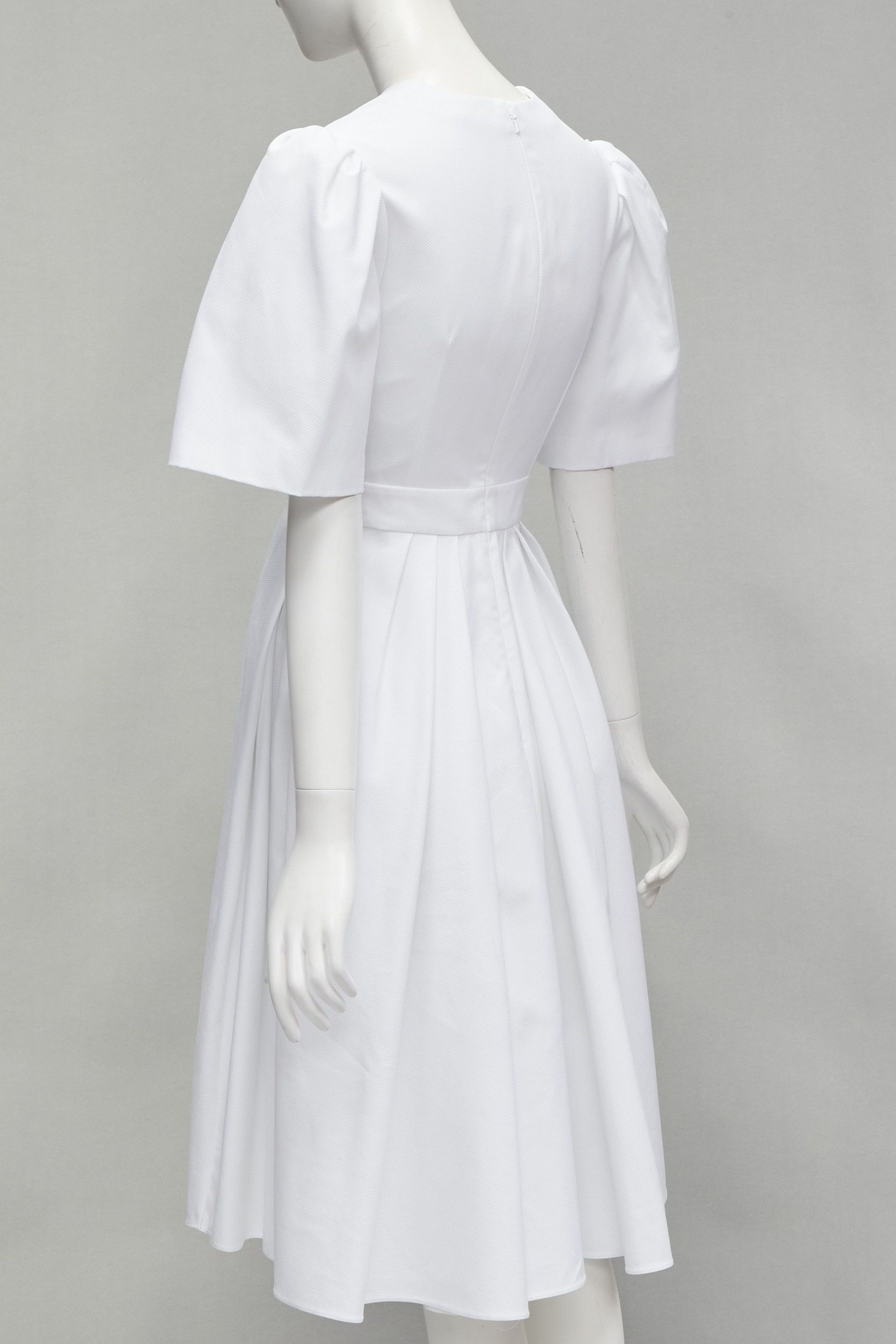 Alexander McQueen ALEXANDER MCQUEEN white structural bell sleeve V neck midi dress IT38 XS Size XS / US 0-2 / IT 36-38 - 6 Thumbnail