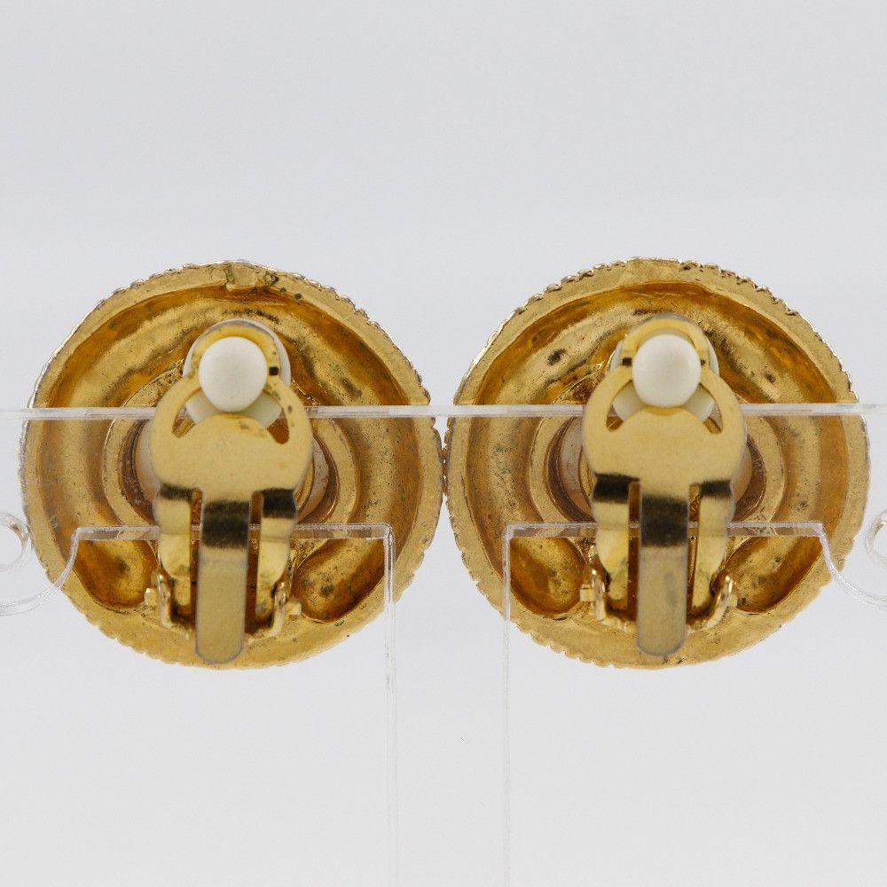Chanel Chanel Chanel Vintage Earrings Metal Earrings DUTY FREE for USA Size ONE SIZE - 3 Thumbnail