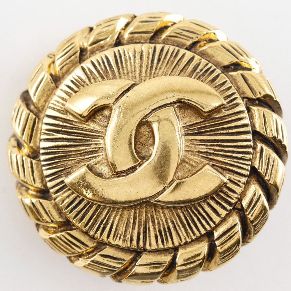 Chanel Chanel Chanel Coco Mark Earrings Metal Earrings DUTY FREE for USA Size ONE SIZE - 8 Thumbnail