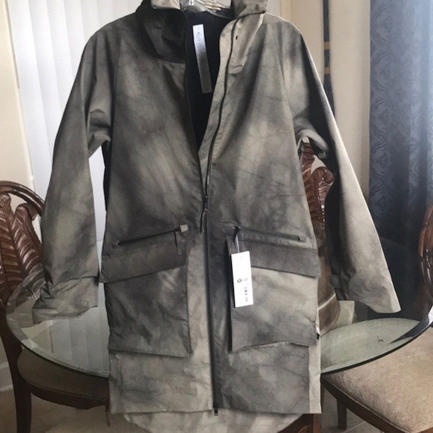 Lululemon apparate shell on sale jacket