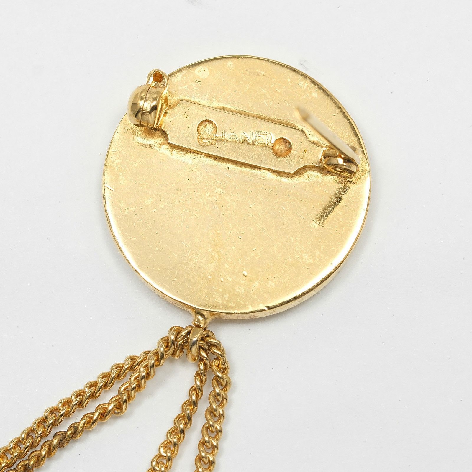 Chanel Chanel Chanel Matelasse Coco Mark Brooch Metal Brooch DUTY FREE for USA Size ONE SIZE - 4 Thumbnail