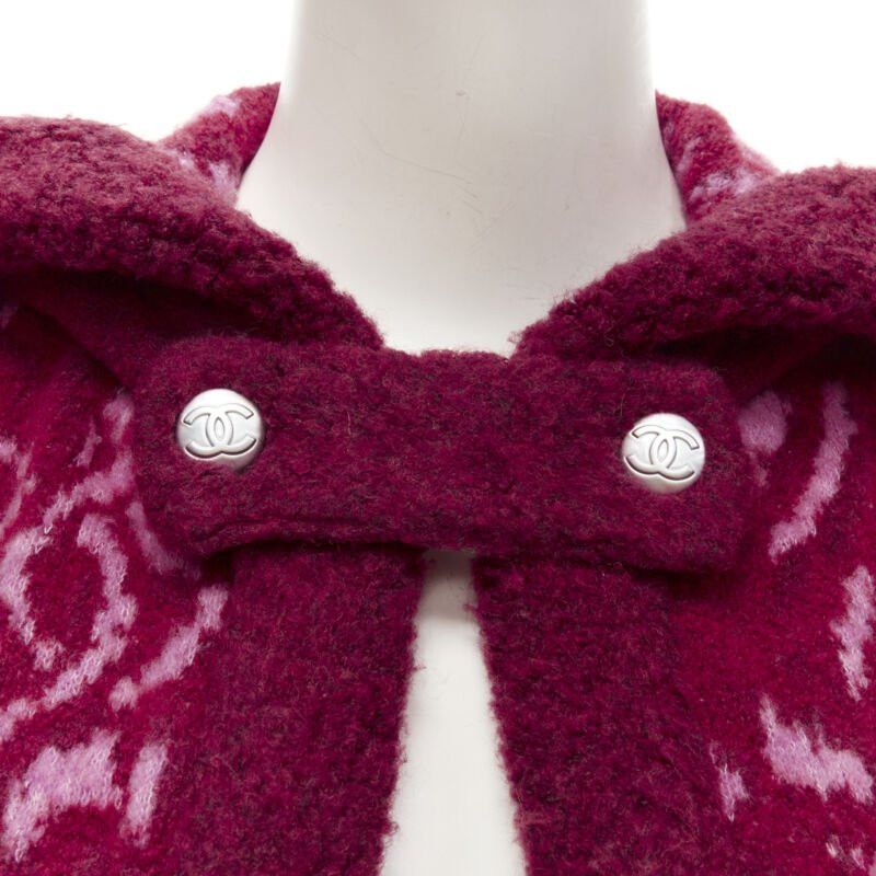 Chanel rare CHANEL red pink Camellia CC wool fluffy boucle trim cardigan jacket FR34 XS Size XS / US 0-2 / IT 36-38 - 2 Thumbnail