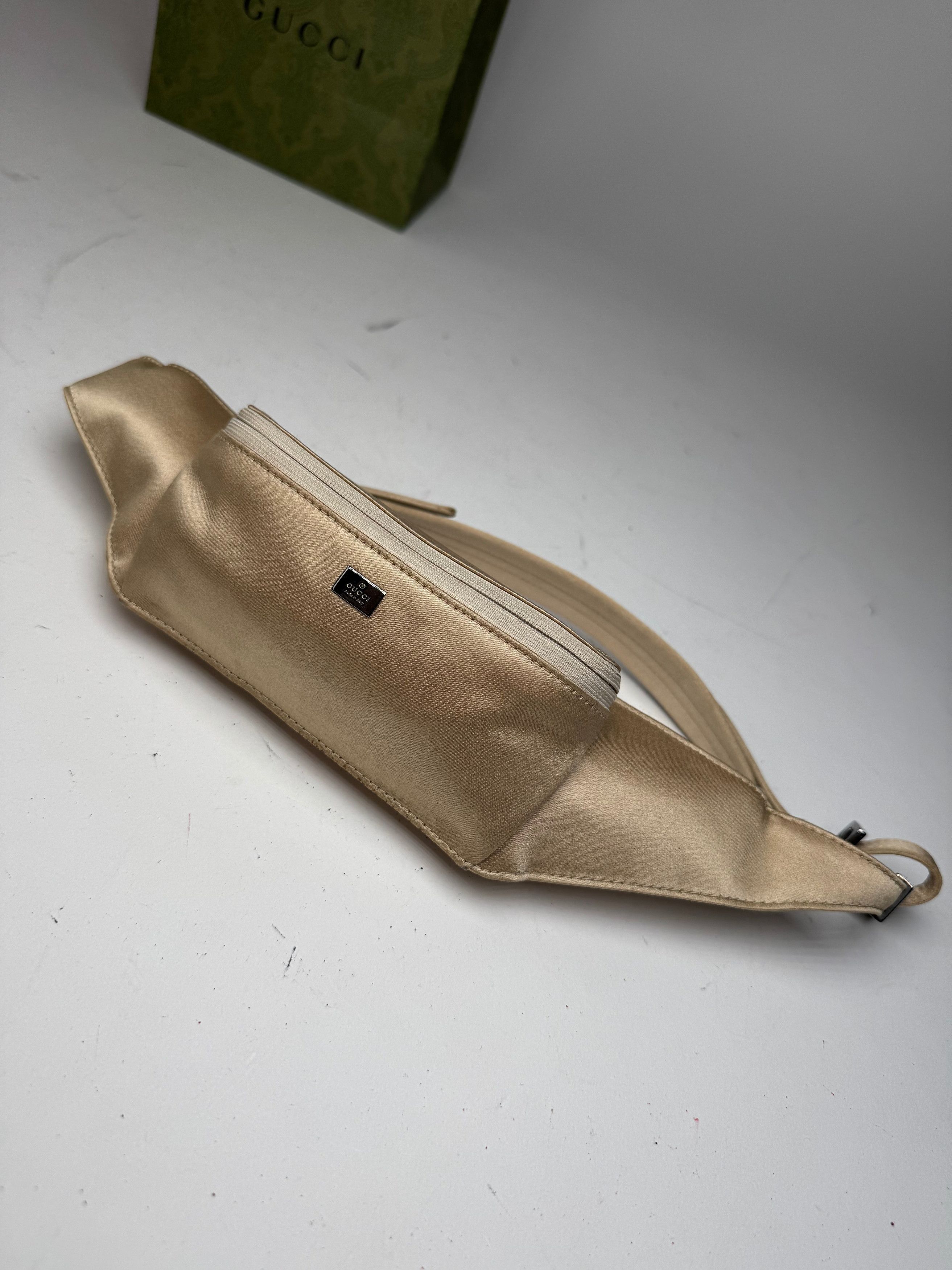 Gucci Vintage Satin Waist Bag Golden Size ONE SIZE - 9 Thumbnail