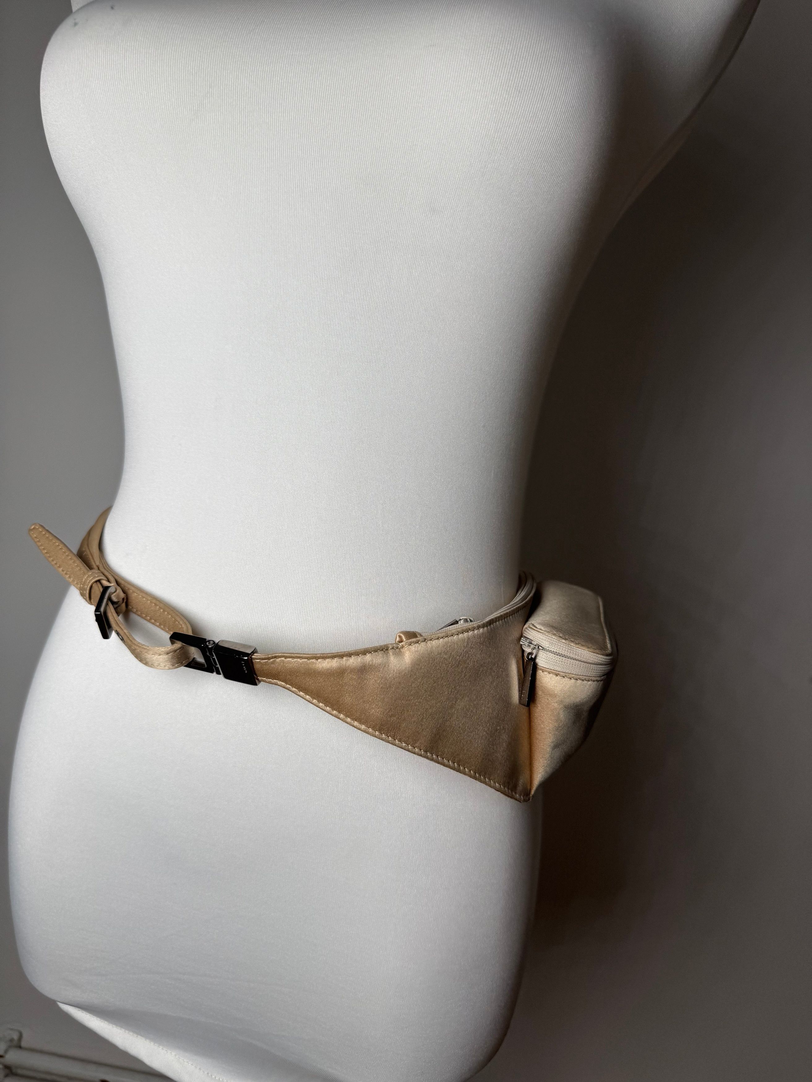 Gucci Vintage Satin Waist Bag Golden Size ONE SIZE - 13 Thumbnail
