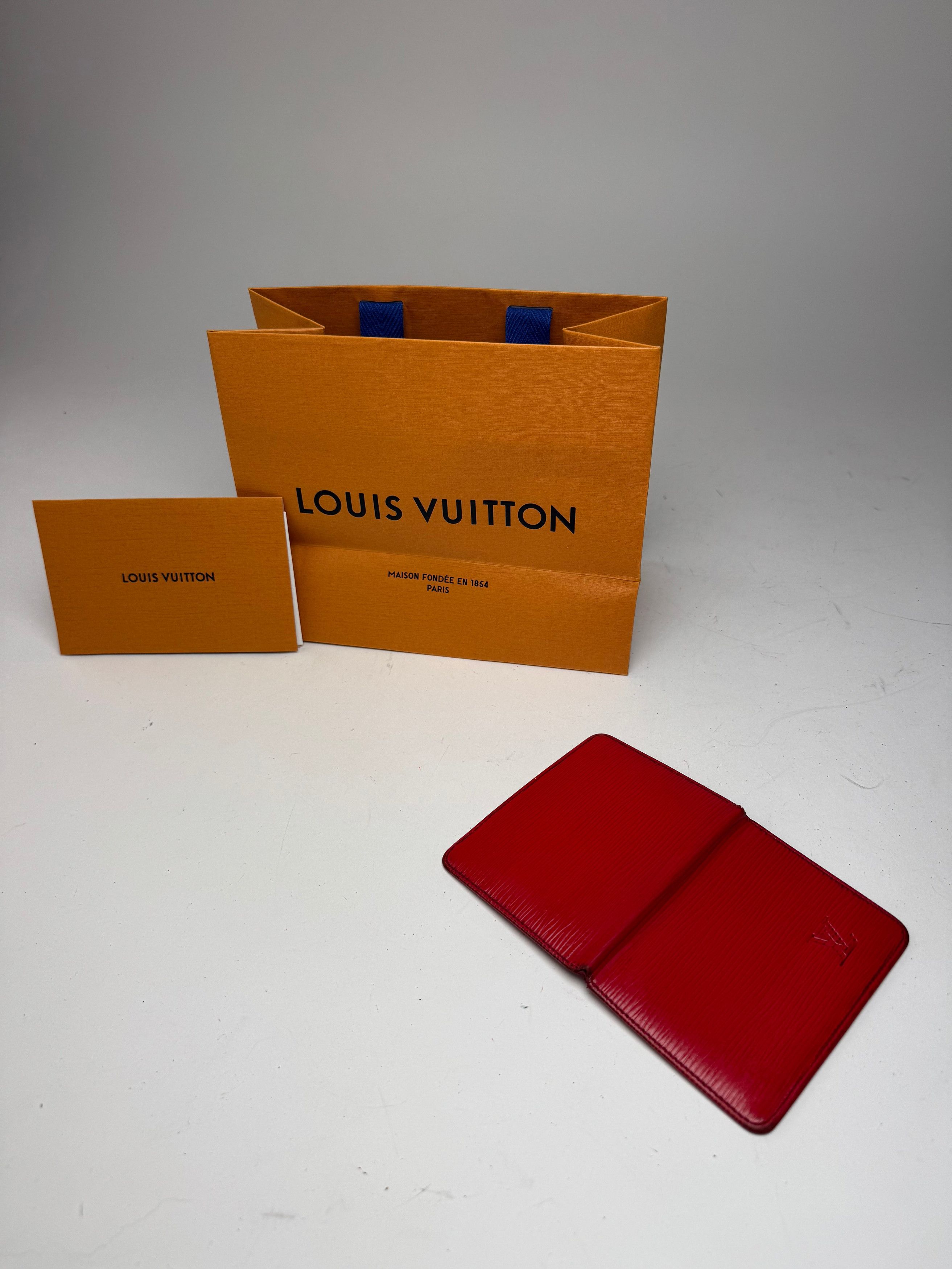 Louis Vuitton Vintage EPI leather Card Holder red Size ONE SIZE - 9 Thumbnail