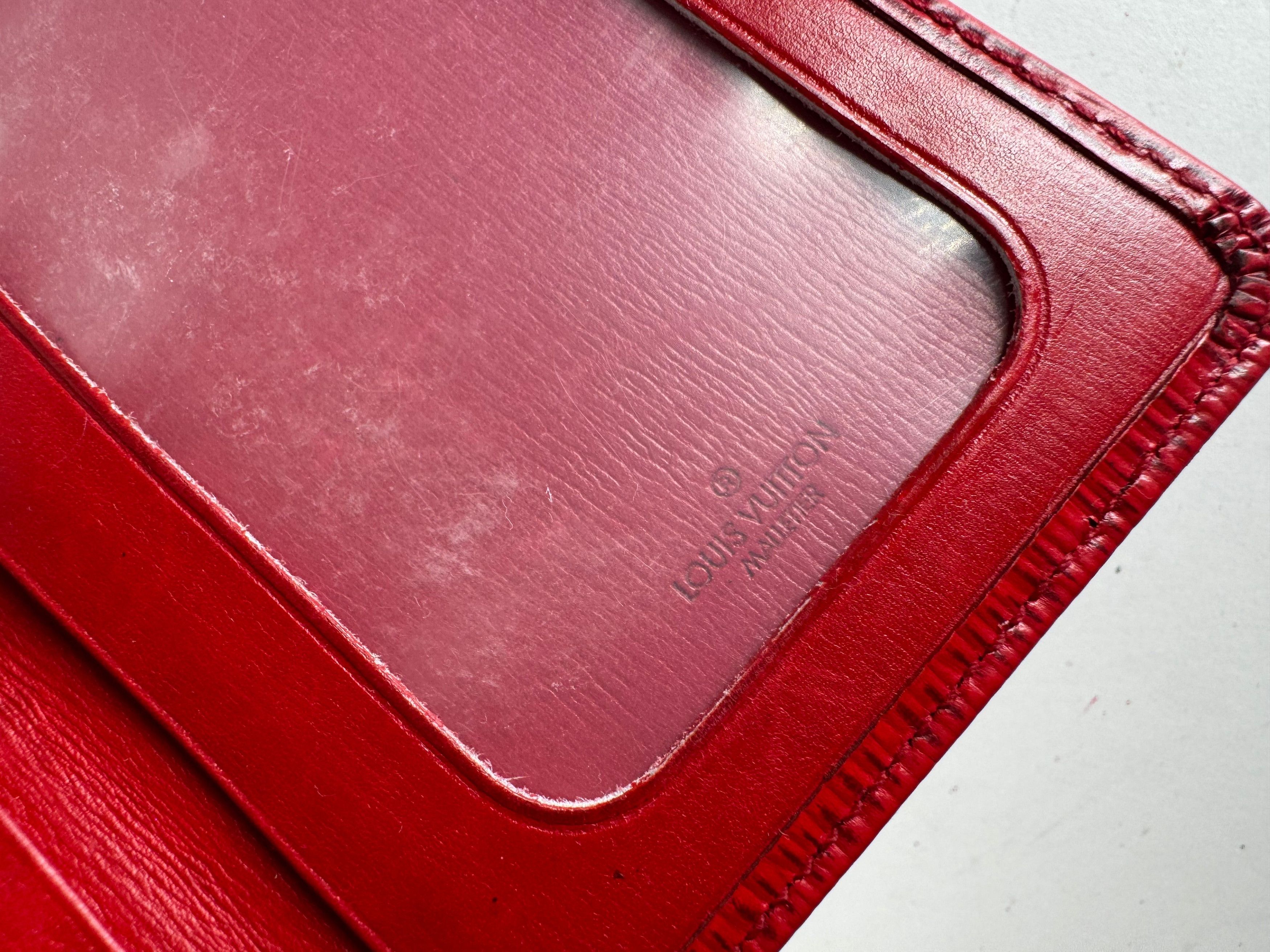 Louis Vuitton Vintage EPI leather Card Holder red Size ONE SIZE - 8 Thumbnail
