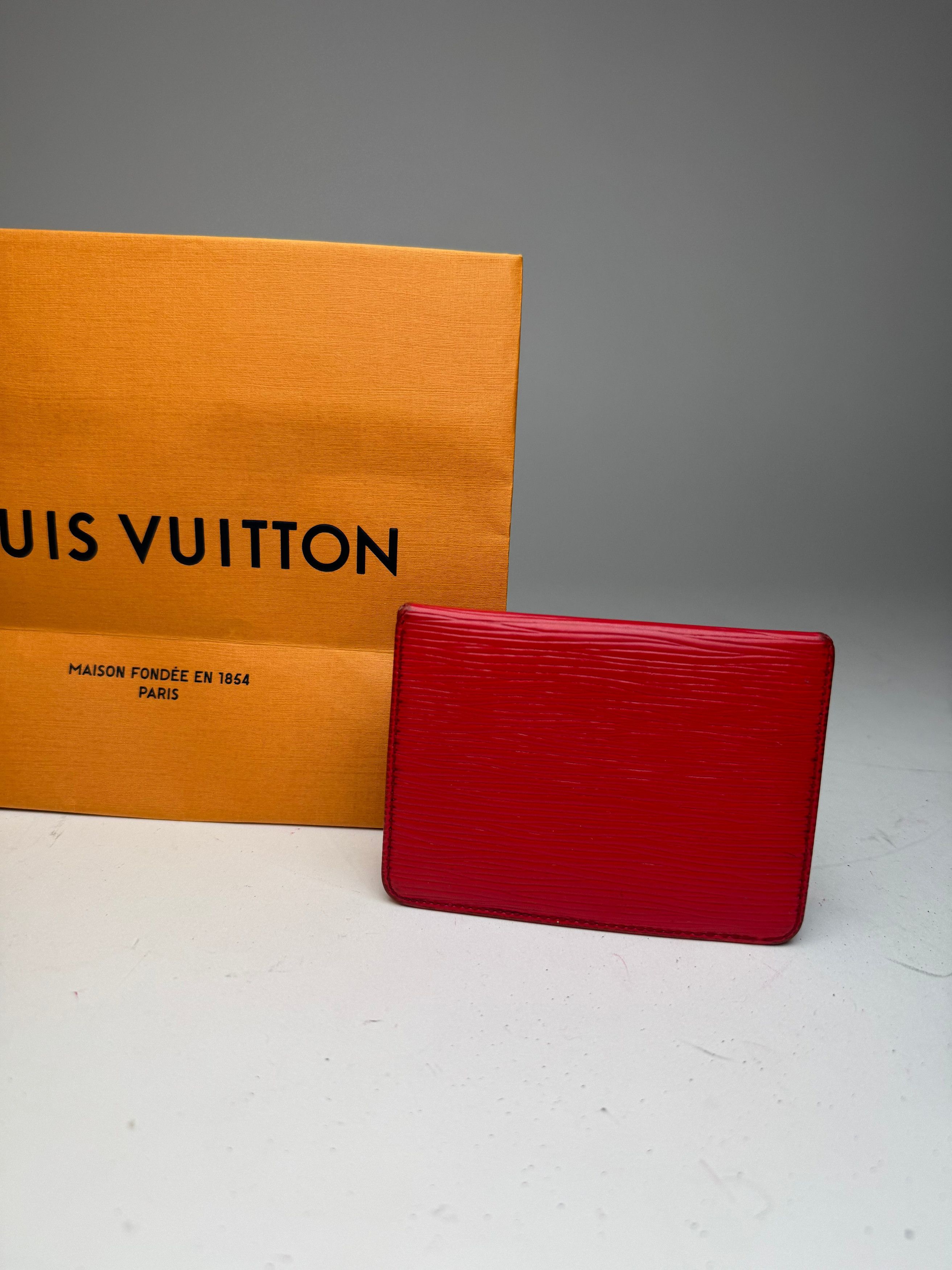 Louis Vuitton Vintage EPI leather Card Holder red Size ONE SIZE - 6 Thumbnail
