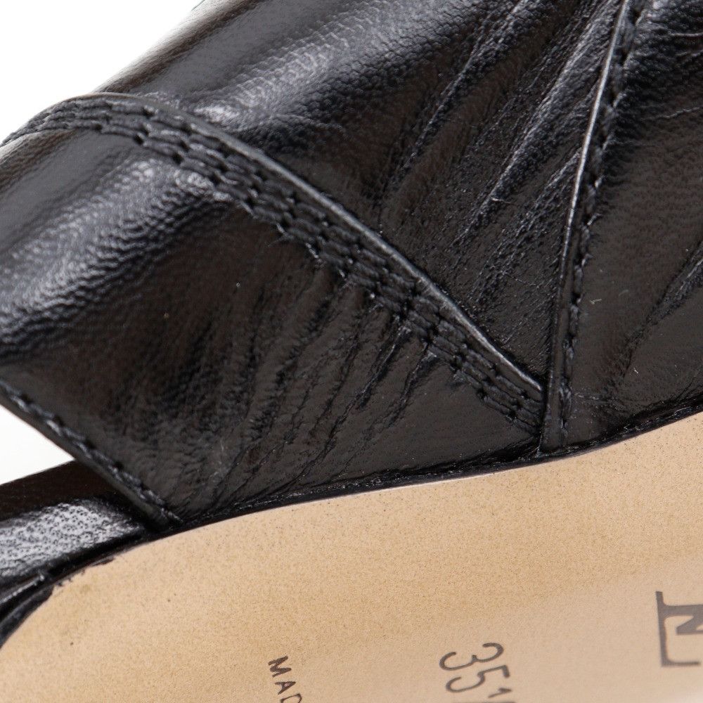 Louis Vuitton Louis Vuitton Louis Vuitton Initiale Leather Pumps Leather Shoes DUTY FREE for USA Size ONE SIZE - 7 Thumbnail