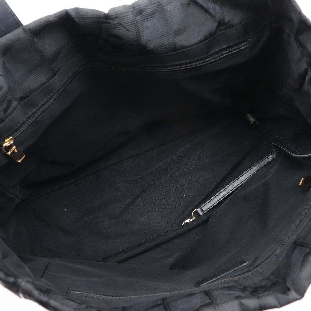 Chanel Chanel Chanel New Travel Line Nylon Canvas Tote Bag Canvas Tote Bag A15991 DUTY FREE for USA Size ONE SIZE - 6 Thumbnail