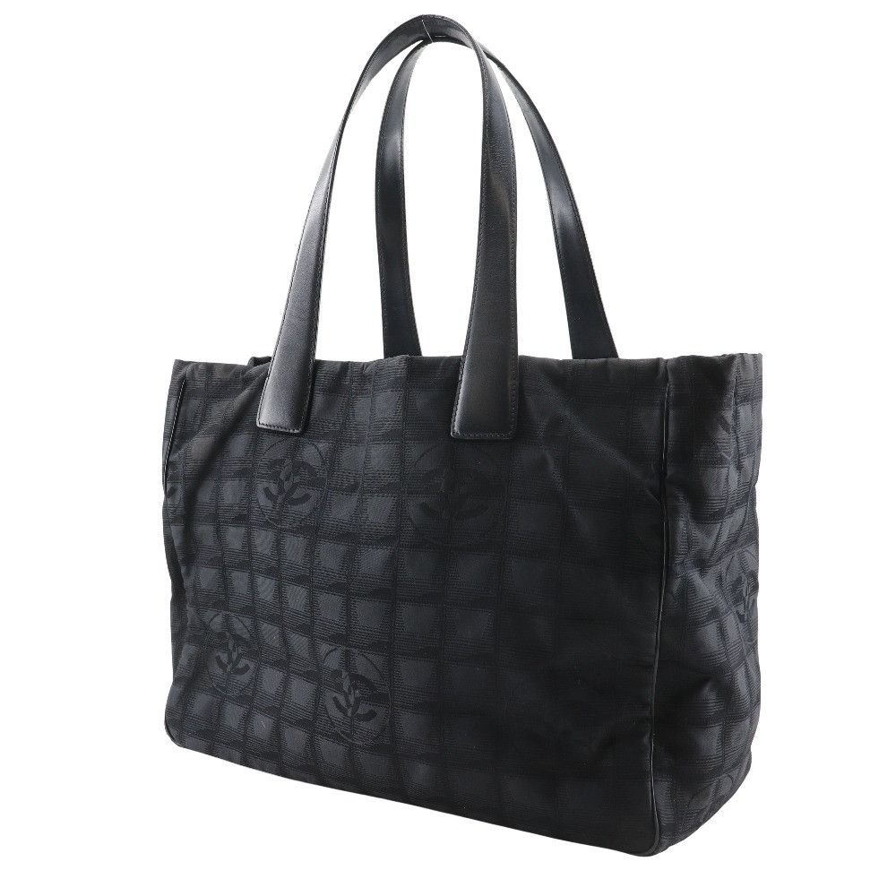 Chanel Chanel Chanel New Travel Line Nylon Canvas Tote Bag Canvas Tote Bag A15991 DUTY FREE for USA Size ONE SIZE - 2 Thumbnail