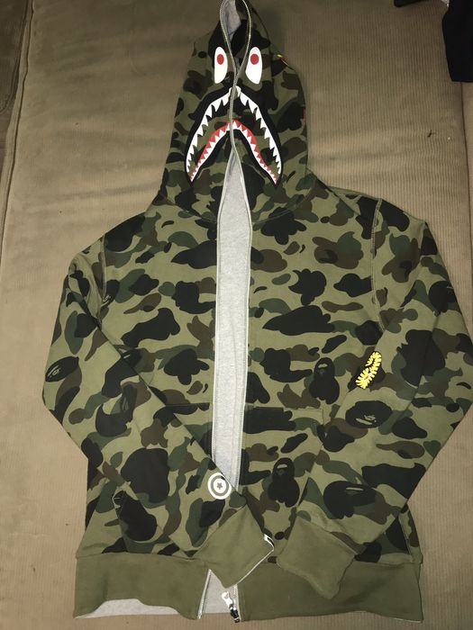 Color camo reversible hotsell shark full zip hoodie