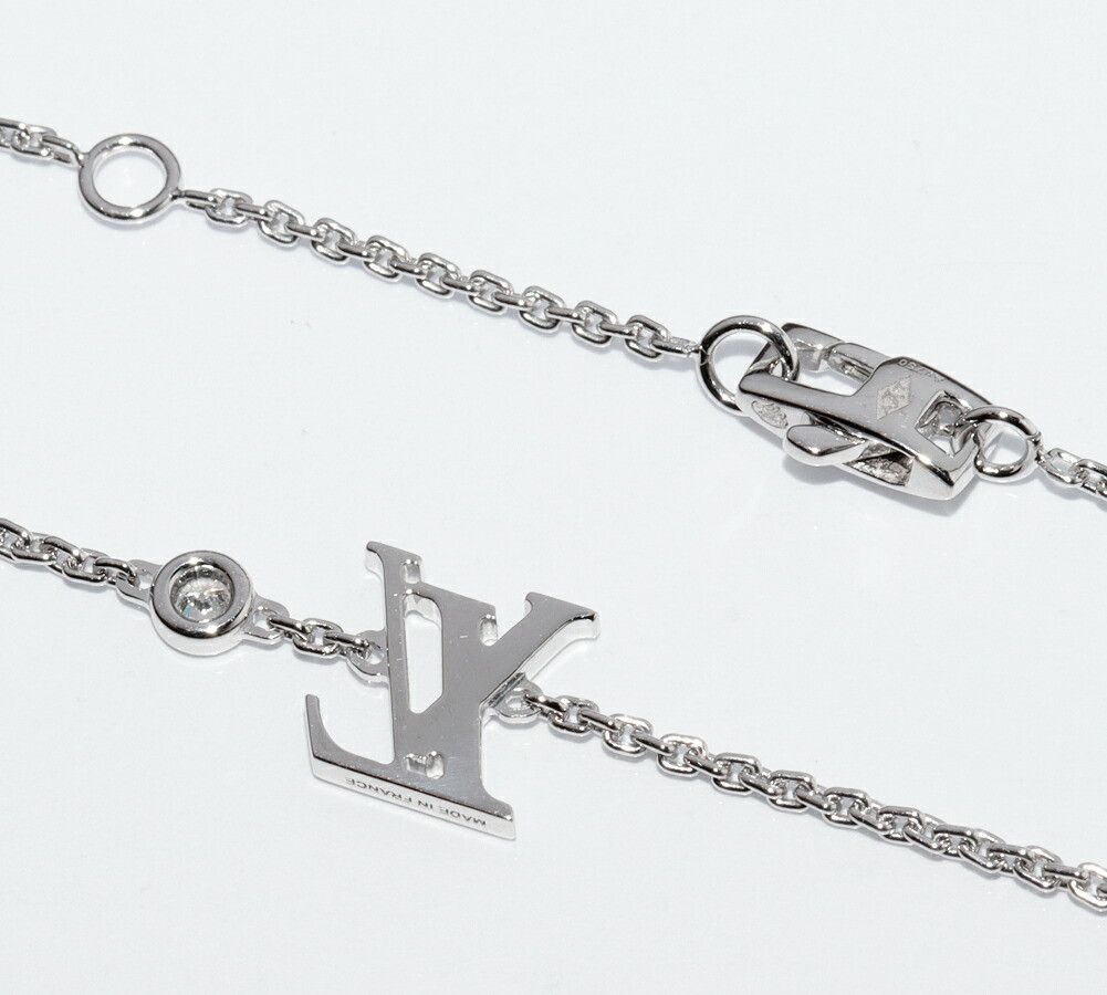 Louis Vuitton Louis Vuitton Louis Vuitton Idylle Blossom LV K18WG Pendant Necklace Metal Necklace Q93653 DUTY FREE for USA Size ONE SIZE - 4 Thumbnail