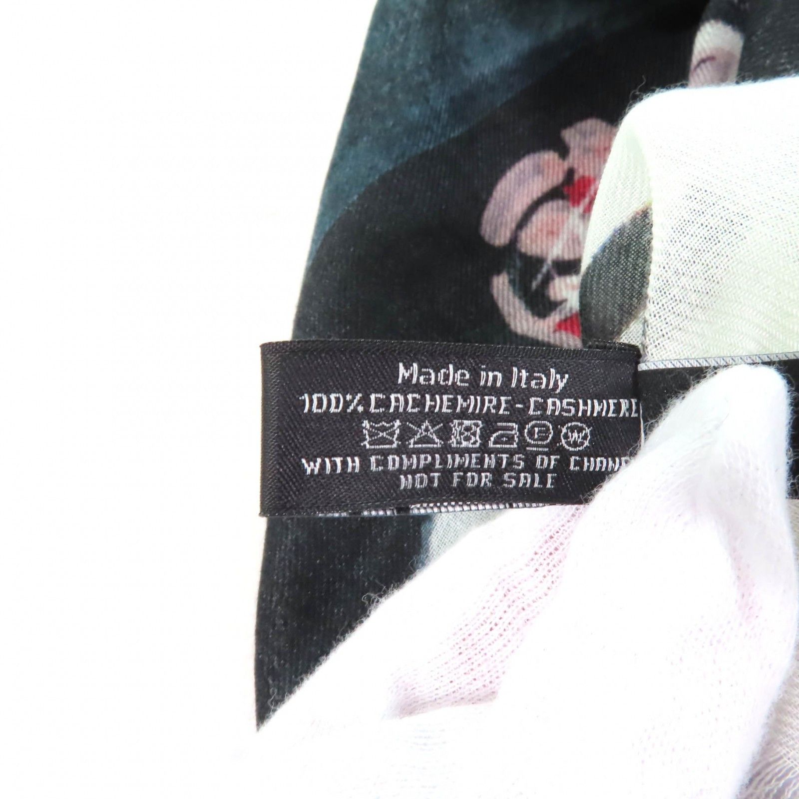 Chanel Chanel Chanel Tweed Cashmere Scarf Natural Material Shawl DUTY FREE for USA Size ONE SIZE - 13 Thumbnail