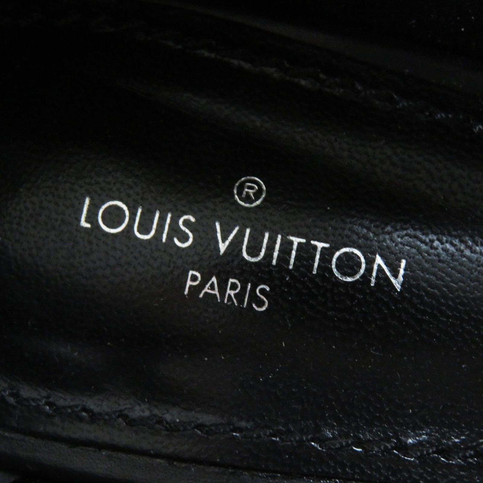 Louis Vuitton Louis Vuitton Louis Vuitton LV Metal Logo Leather Loafers Leather Shoes DUTY FREE for USA Size ONE SIZE - 7 Thumbnail