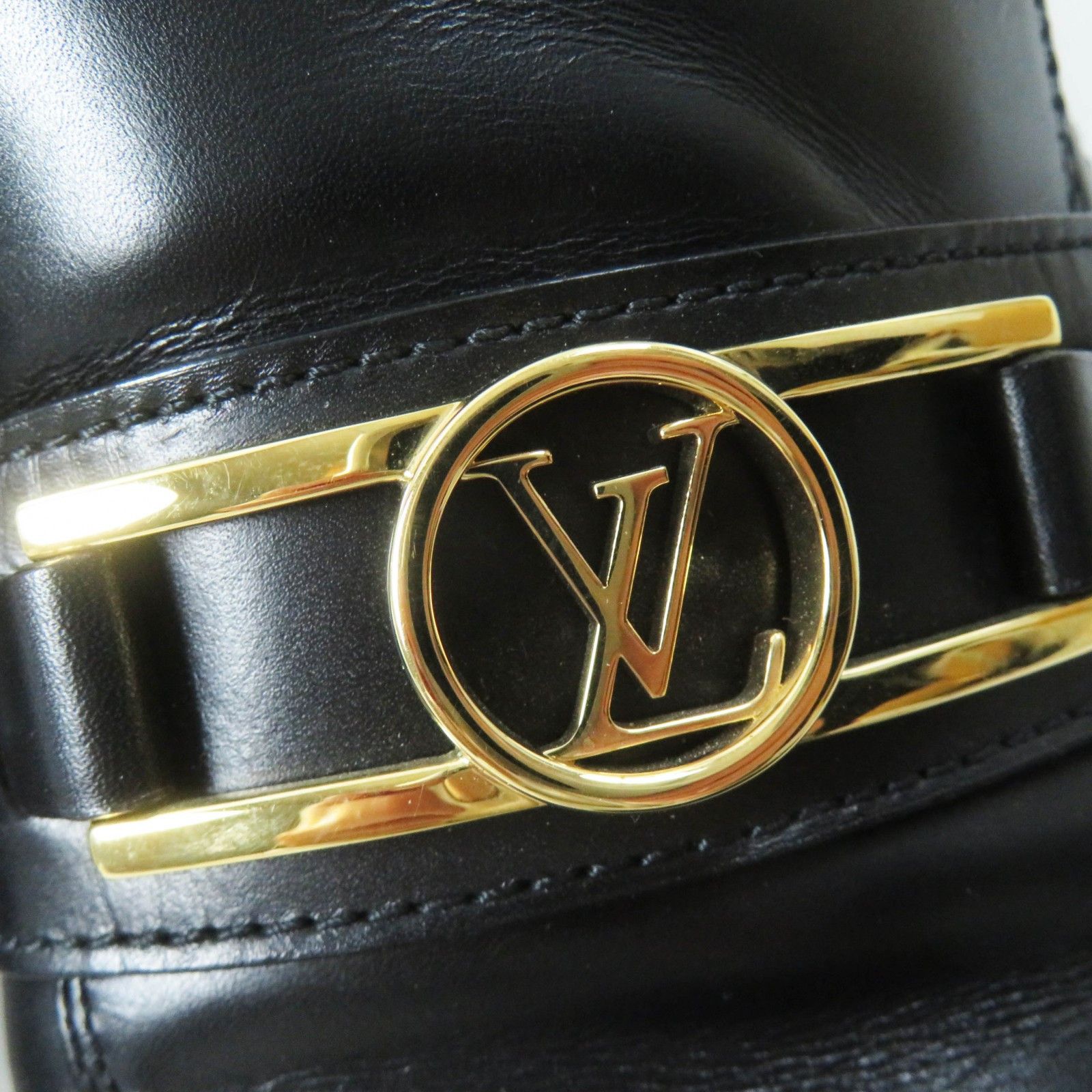 Louis Vuitton Louis Vuitton Louis Vuitton LV Metal Logo Leather Loafers Leather Shoes DUTY FREE for USA Size ONE SIZE - 6 Thumbnail