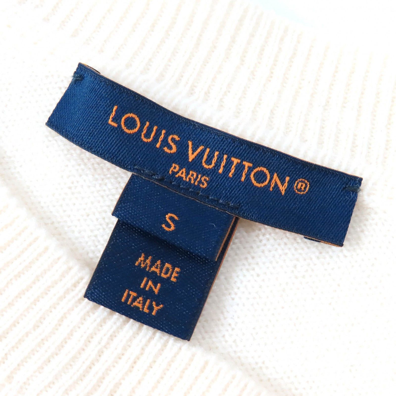 Louis Vuitton Louis Vuitton Louis Vuitton 1ABT67 Cashmere Pullover Others Tops 1ABT67 DUTY FREE for USA Size ONE SIZE - 6 Thumbnail