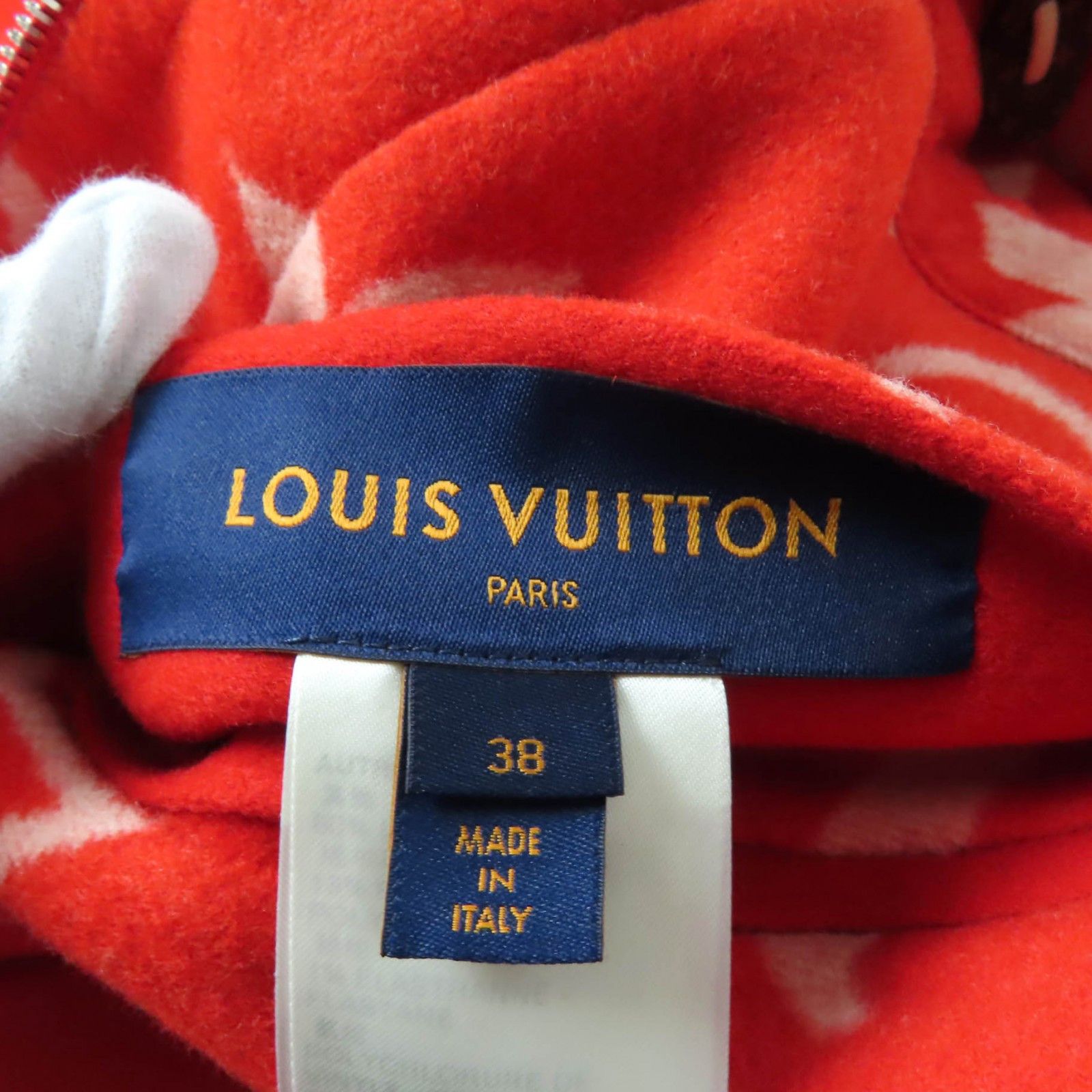 Louis Vuitton Louis Vuitton Louis Vuitton Giant Monogram Wool Silk Hoodie Coat Leather Outerwear DUTY FREE for USA Size ONE SIZE - 14 Thumbnail