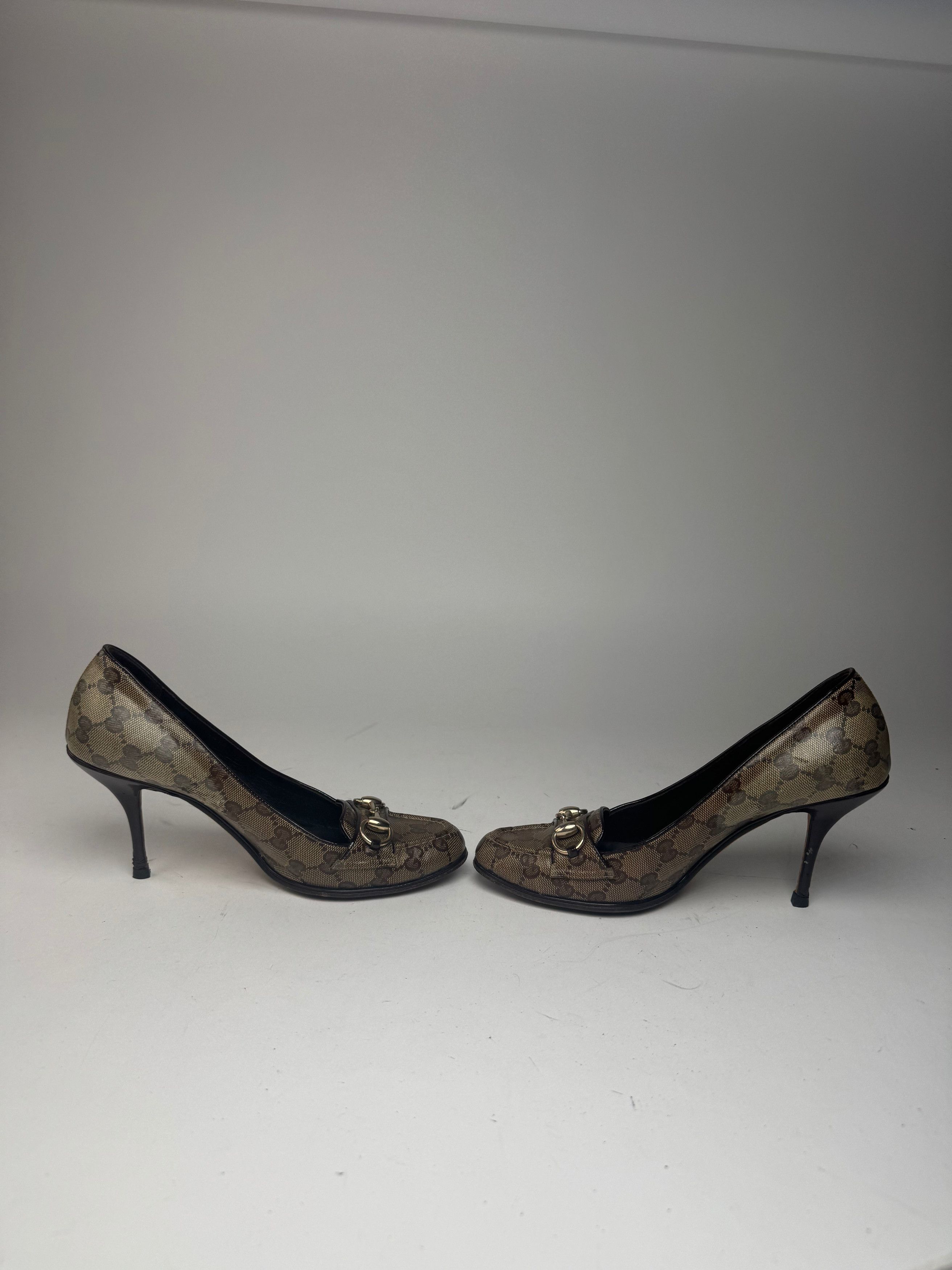 Gucci Vintage Horsebit Monogram Leather Pumps Beige Brown 37 Size US 6 / IT 36 - 9 Thumbnail