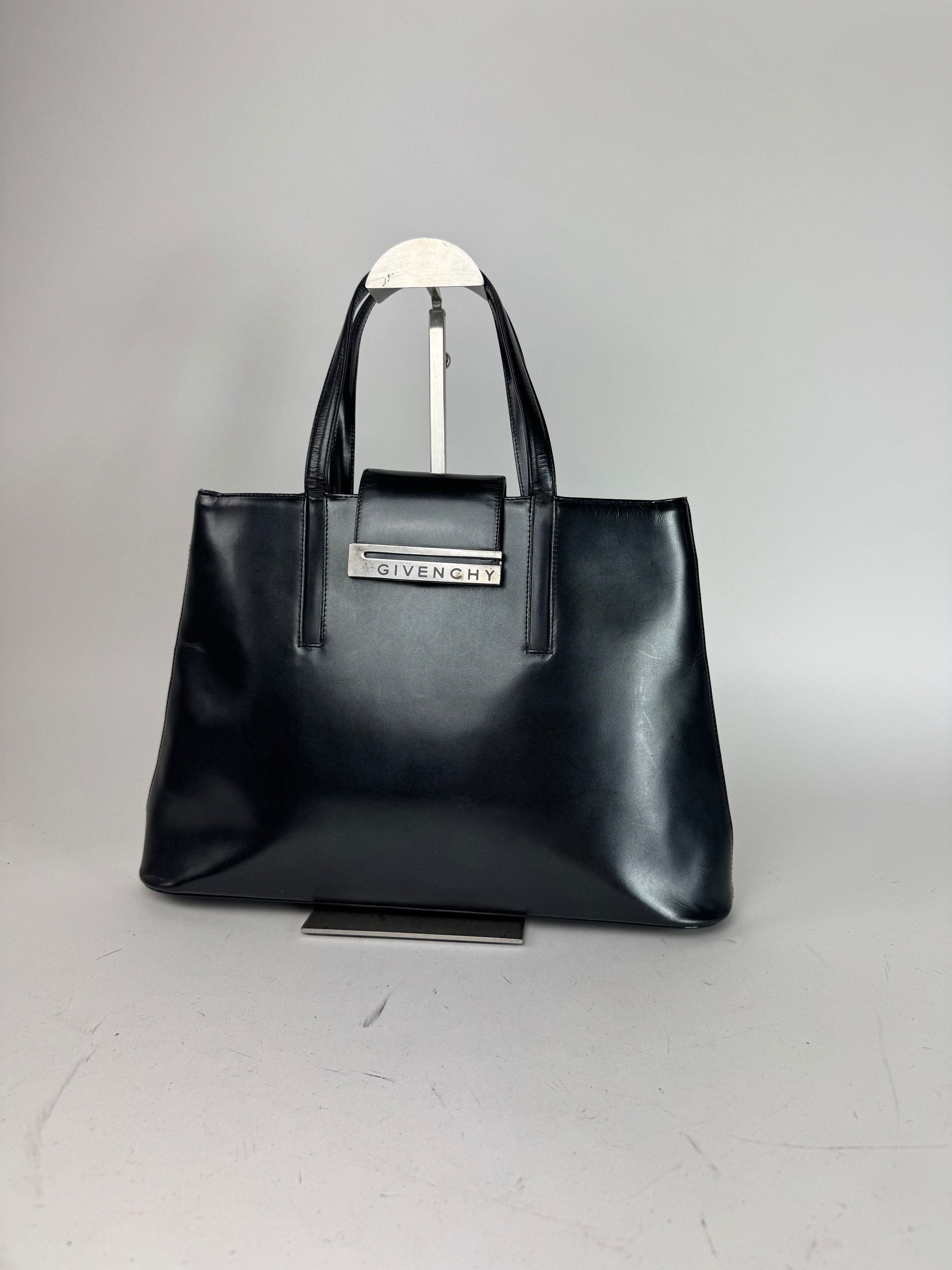 Givenchy Vintage Leather Bag Black Size ONE SIZE - 5 Thumbnail