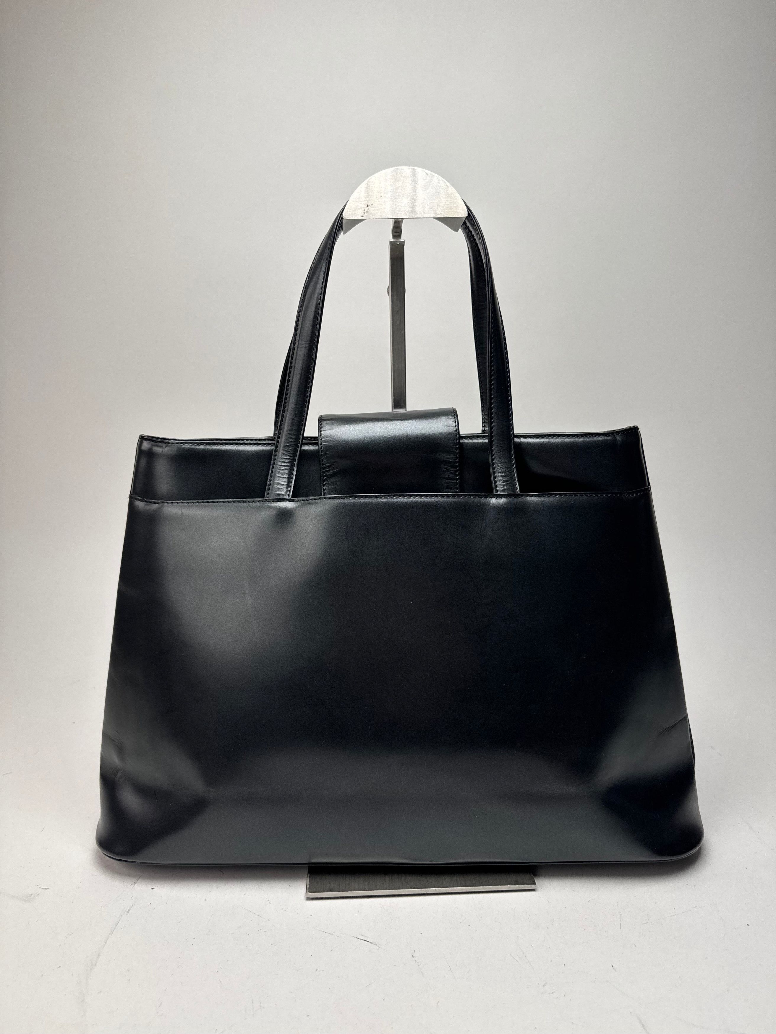 Givenchy Vintage Leather Bag Black Size ONE SIZE - 2 Thumbnail