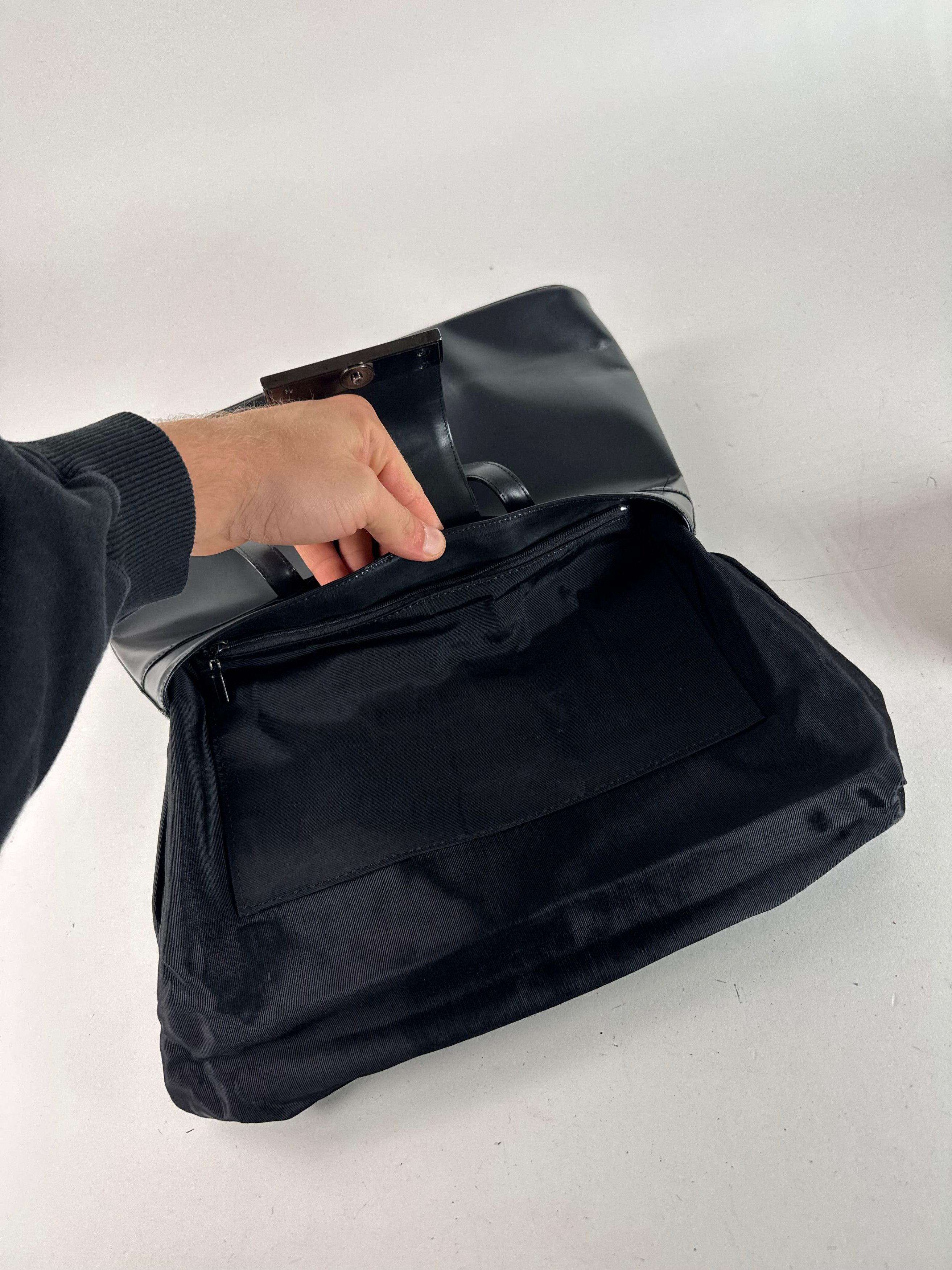 Givenchy Vintage Leather Bag Black Size ONE SIZE - 3 Thumbnail
