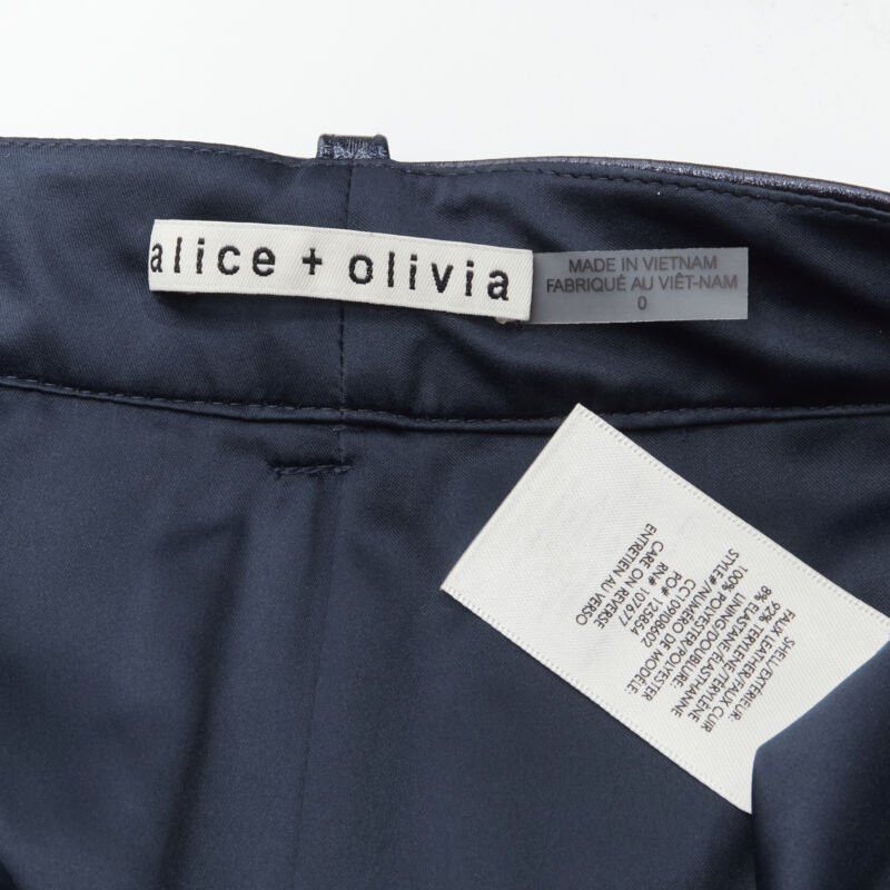 Alice + Olivia ALICE OLIVIA blue metallic faux leather cuffed high waisted shorts US0 XS Size 26" / US 2 / IT 38 - 8 Thumbnail