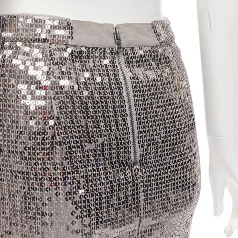 Alice + Olivia ALICE OLIVIA silver metallic sequins back slit knee length pencil skirt US0 XS Size 26" / US 2 / IT 38 - 8 Thumbnail