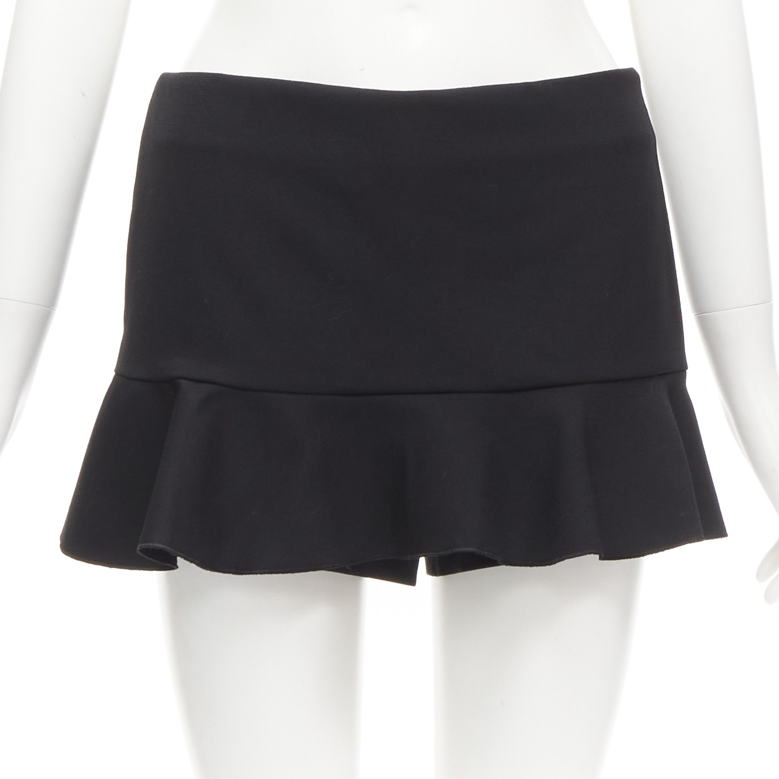 RED Valentino RED VALENTINO black frilly ruffle hem mid rise shorts skirts skorts IT38 XS Size 26" / US 2 / IT 38 - 3 Thumbnail
